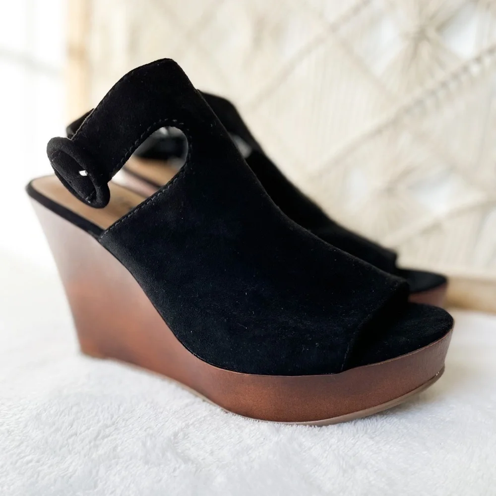Torrid Black Platform Heel Sandals